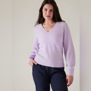 Athleta Lilac Wool Blend Layover V-Neck Sweater Size M Women’s